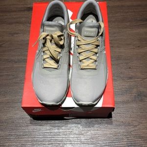 Nike Air Max Zero